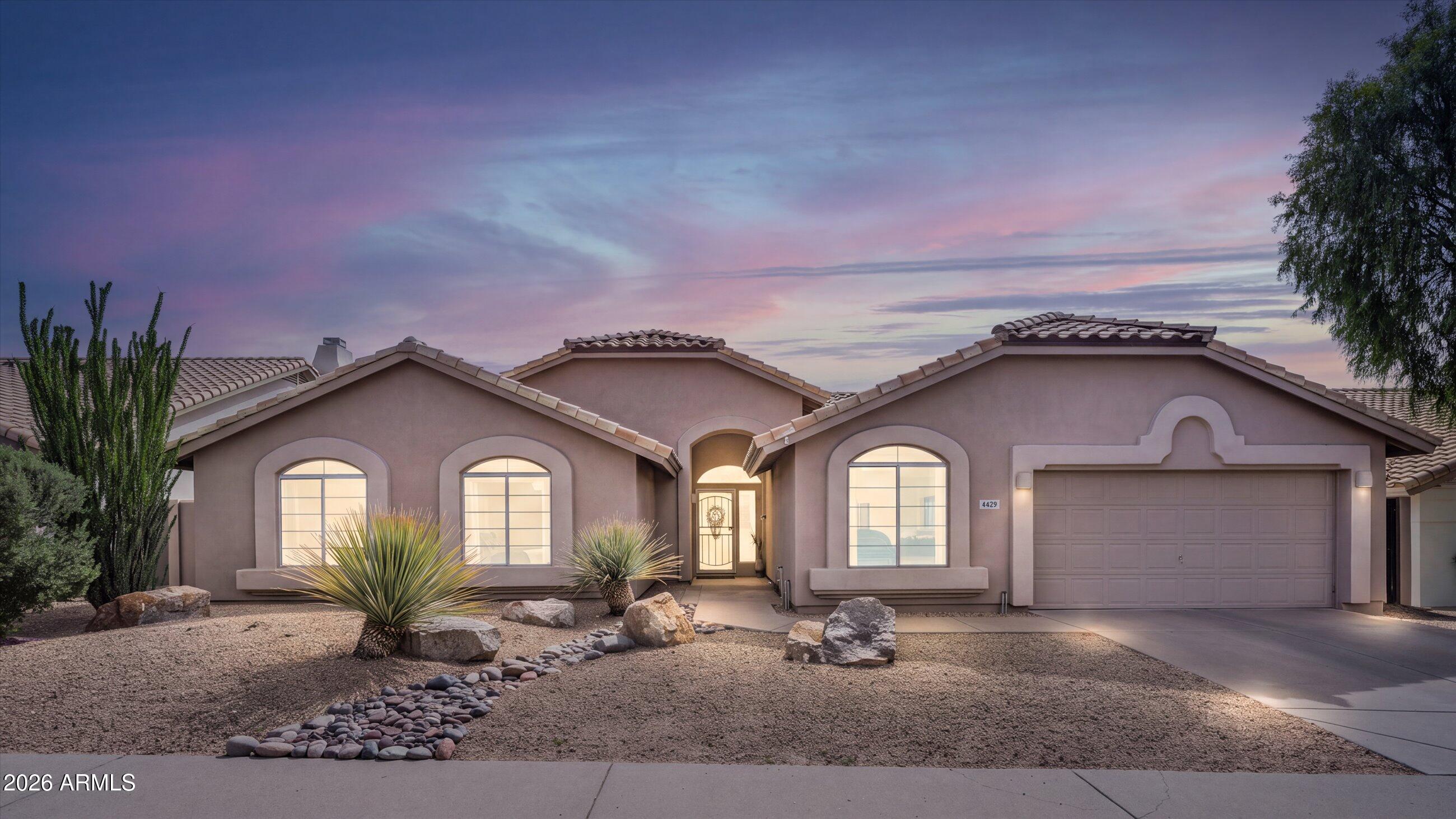 4429 E VISTA VAL VERDE
