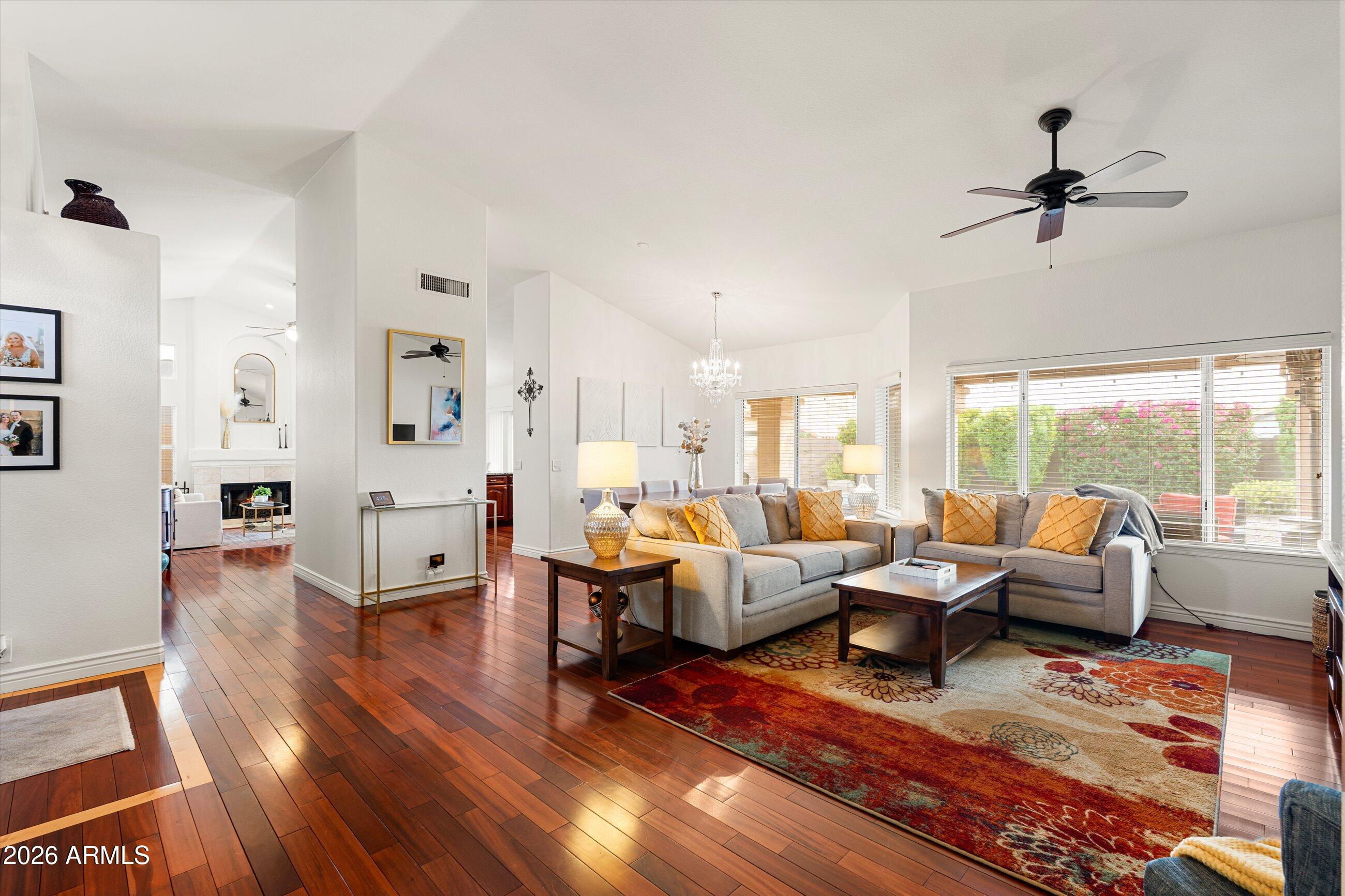 4429 E VISTA VAL VERDE