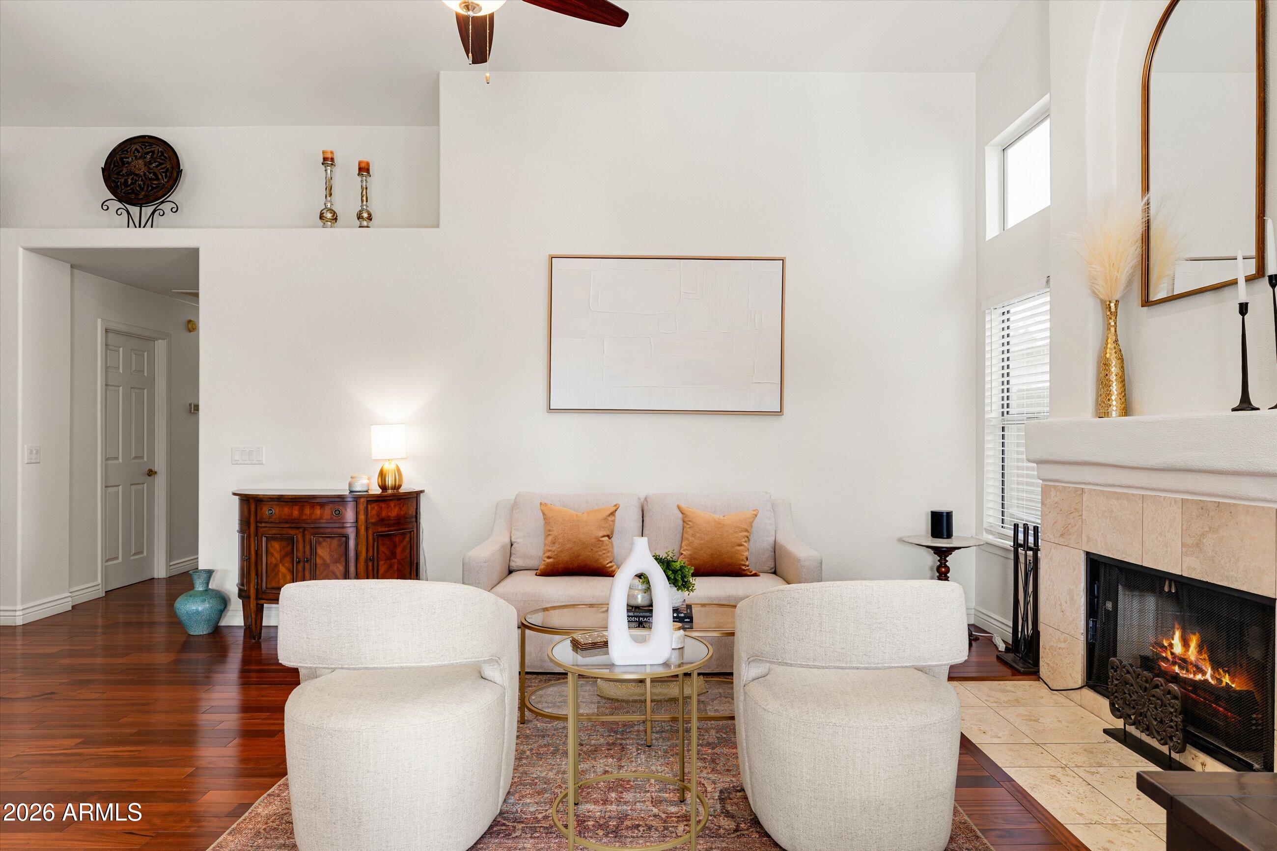 4429 E VISTA VAL VERDE