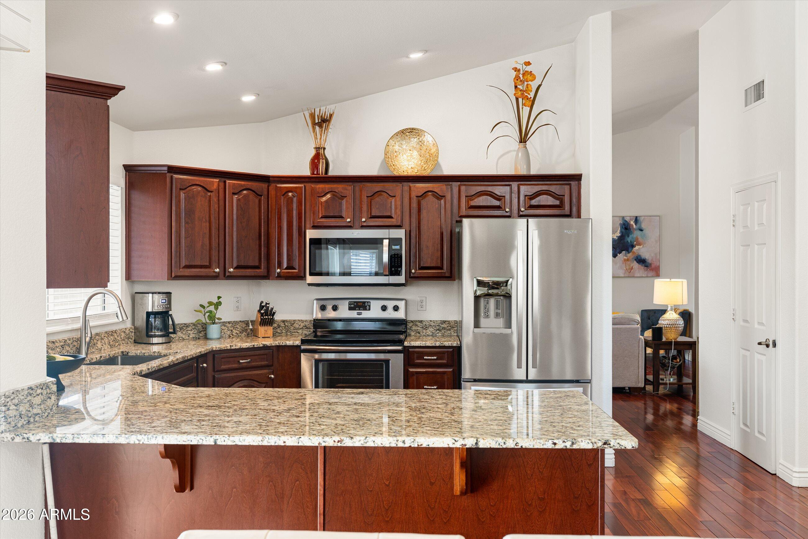 4429 E VISTA VAL VERDE