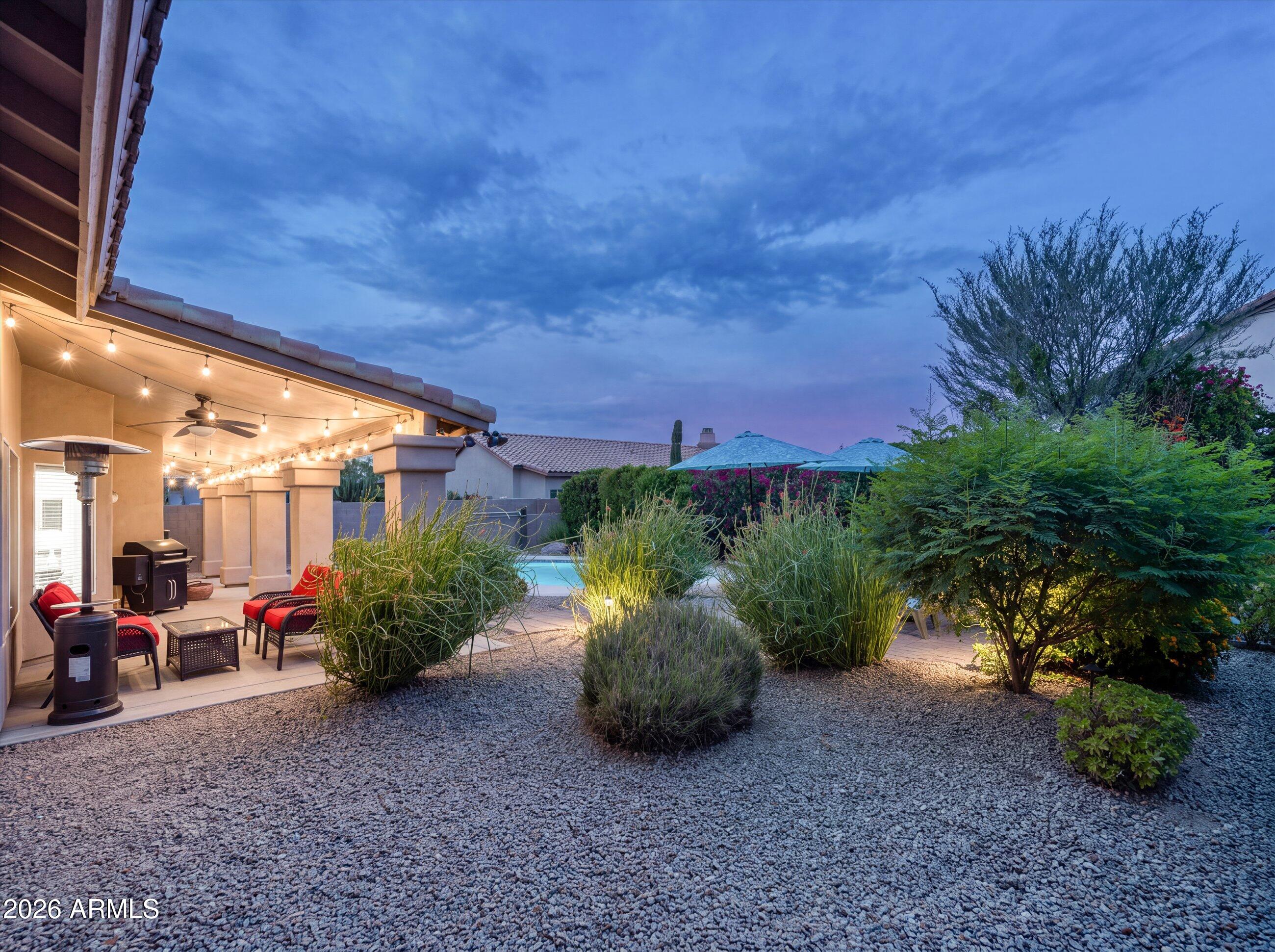 4429 E VISTA VAL VERDE
