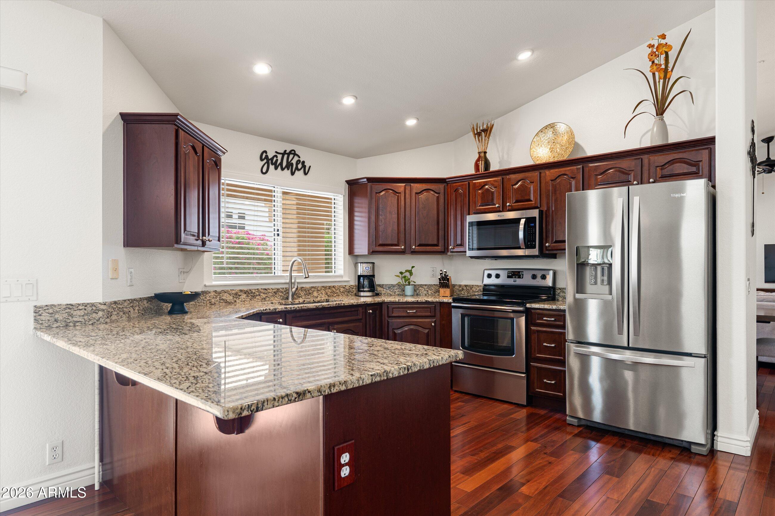 4429 E VISTA VAL VERDE