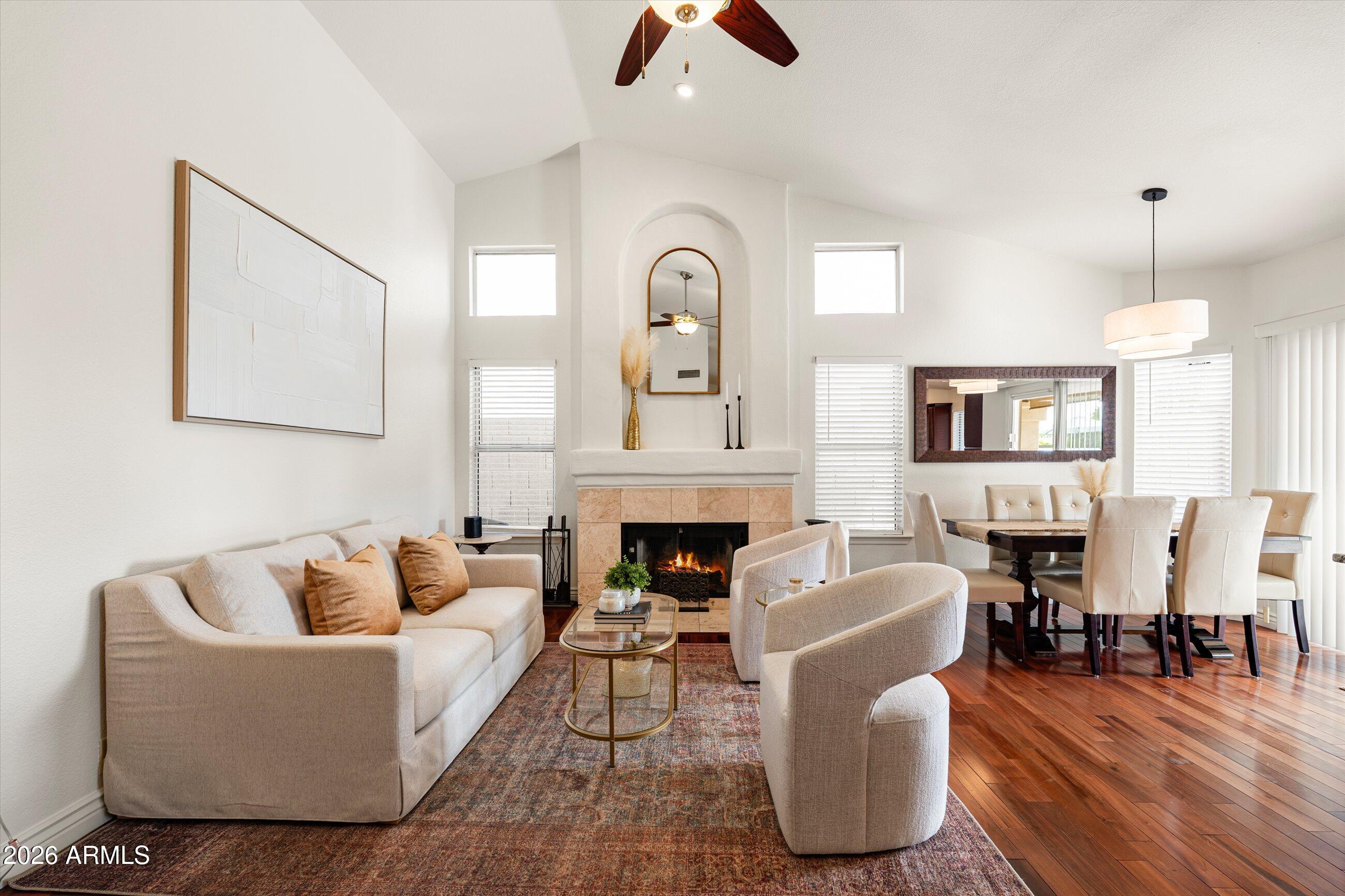 4429 E VISTA VAL VERDE