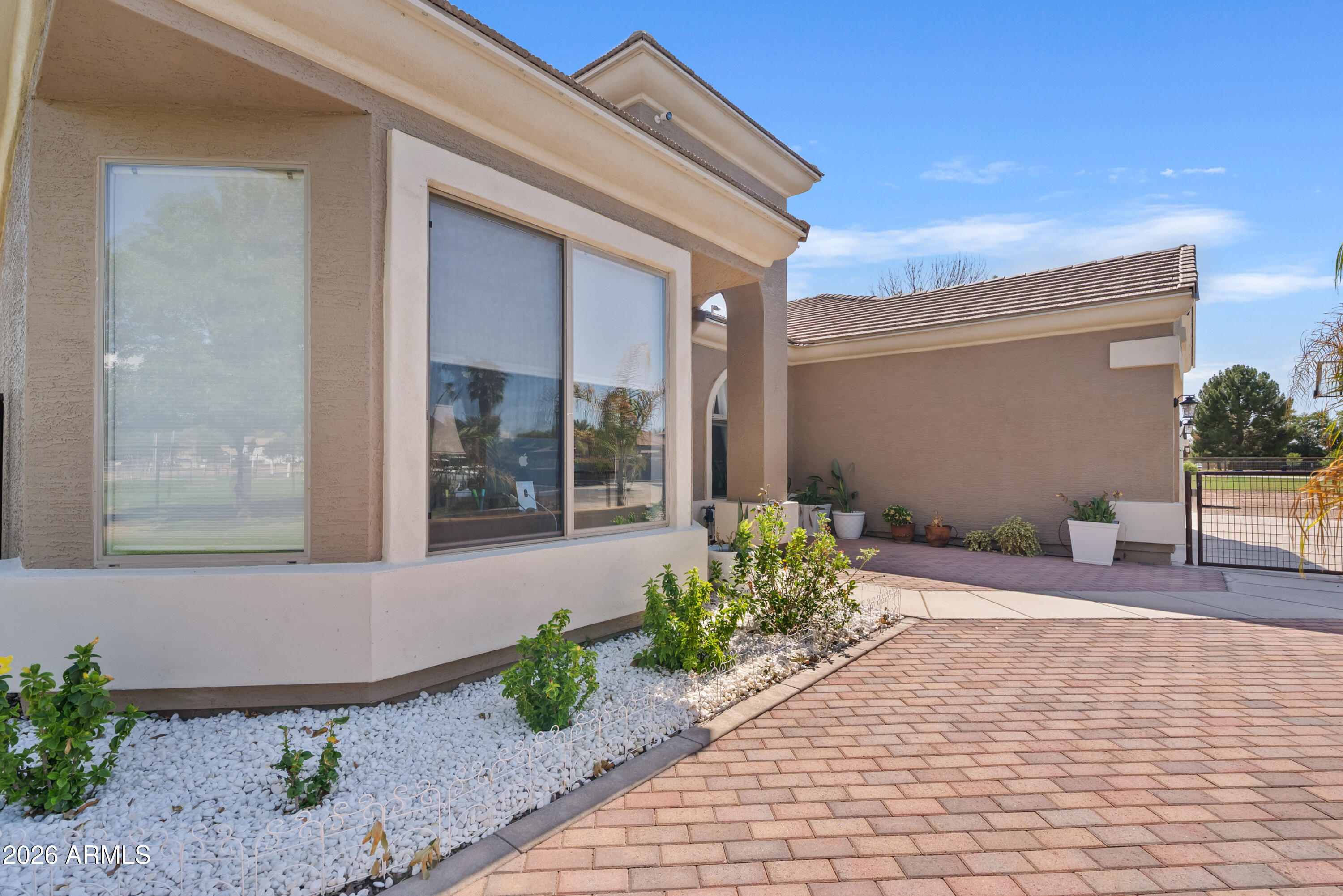 3785 E VIA DEL RANCHO Road