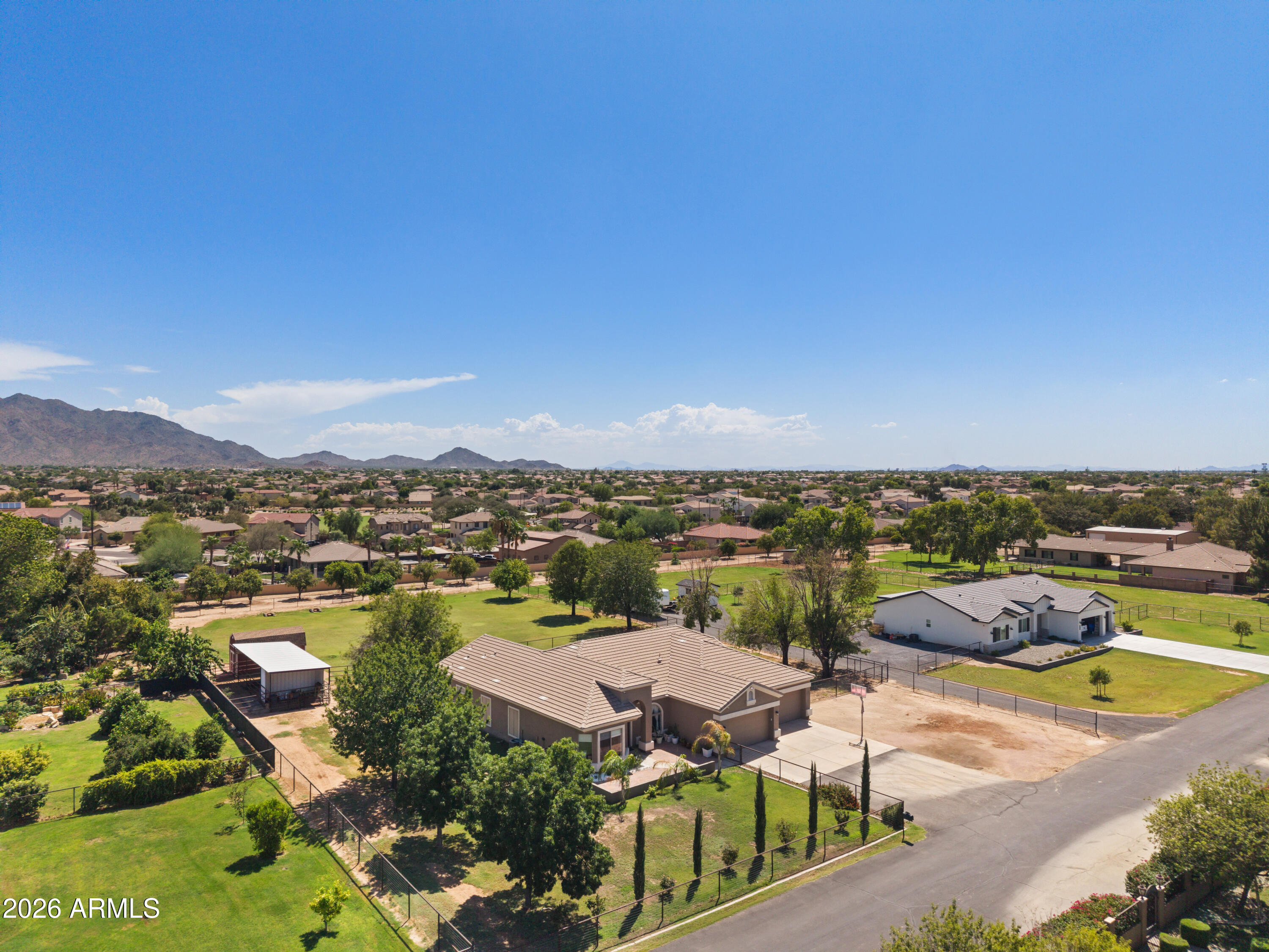 3785 E VIA DEL RANCHO Road
