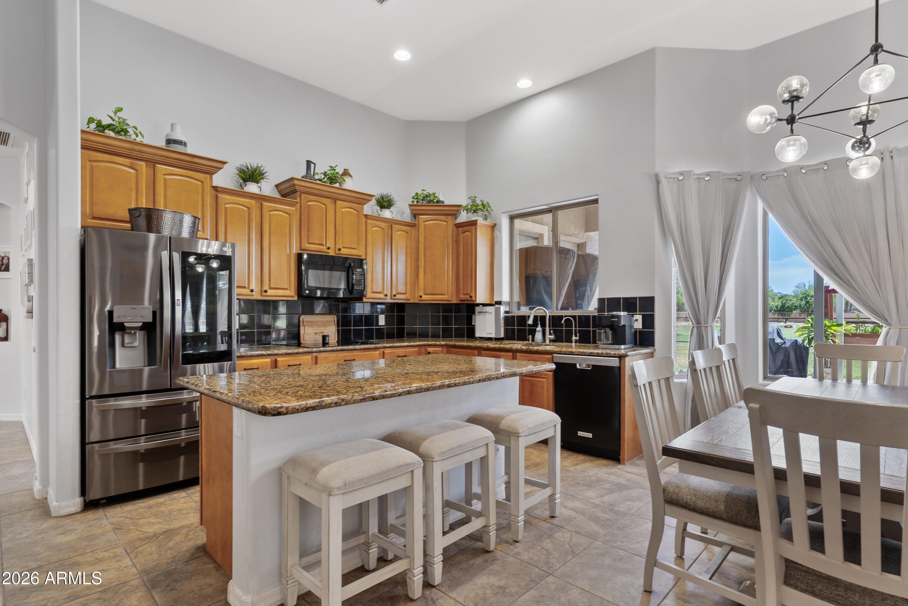 3785 E VIA DEL RANCHO Road