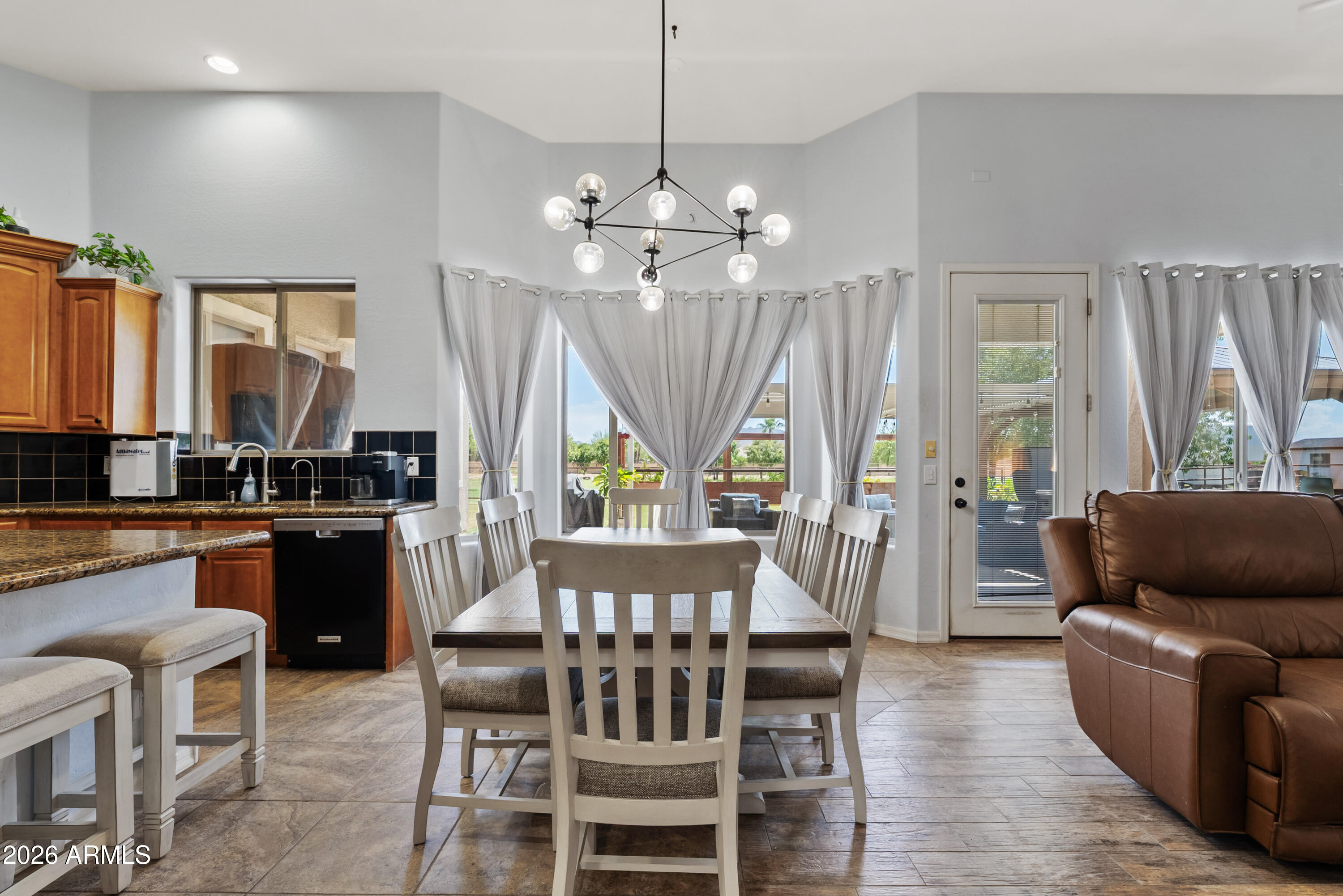 3785 E VIA DEL RANCHO Road