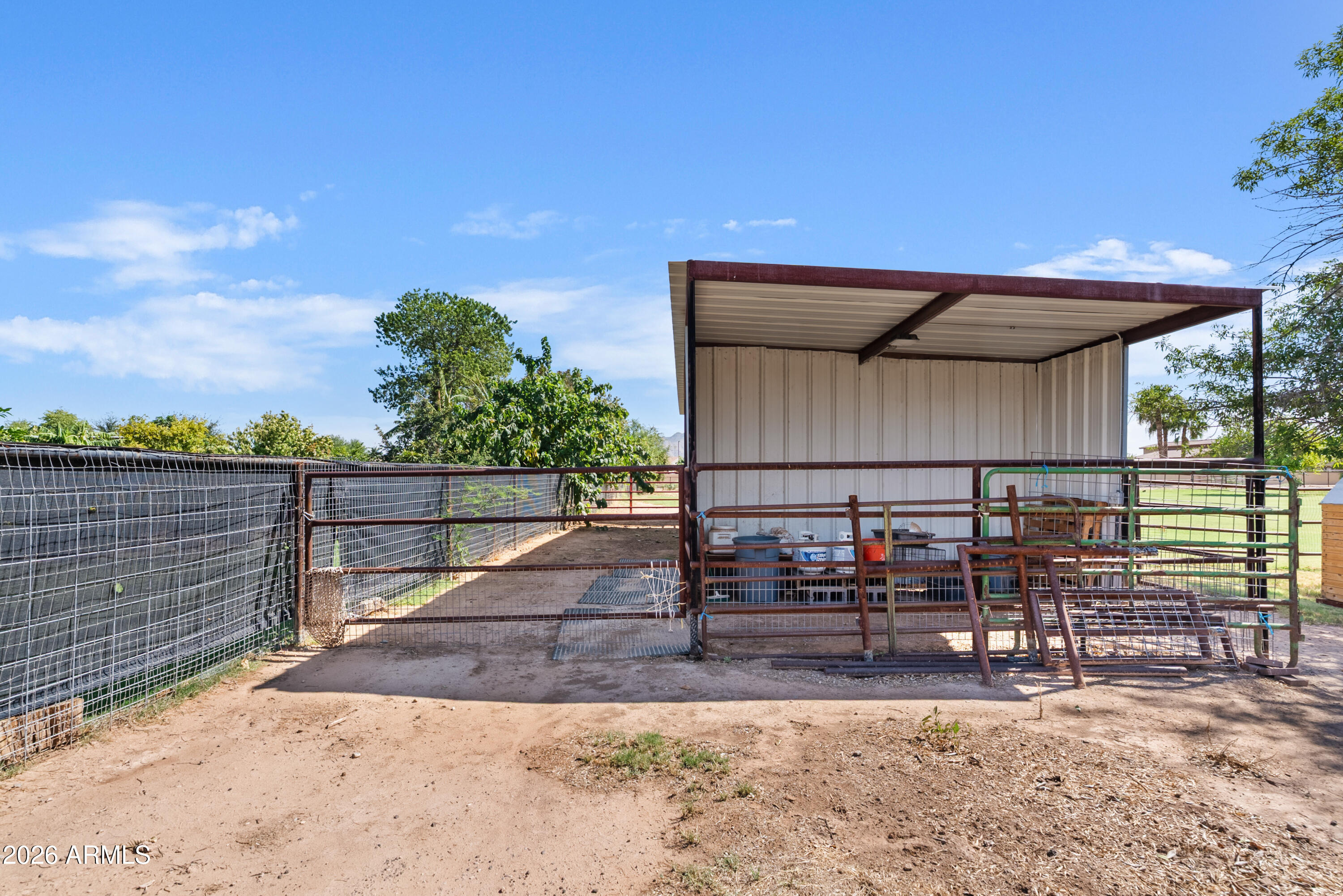 3785 E VIA DEL RANCHO Road