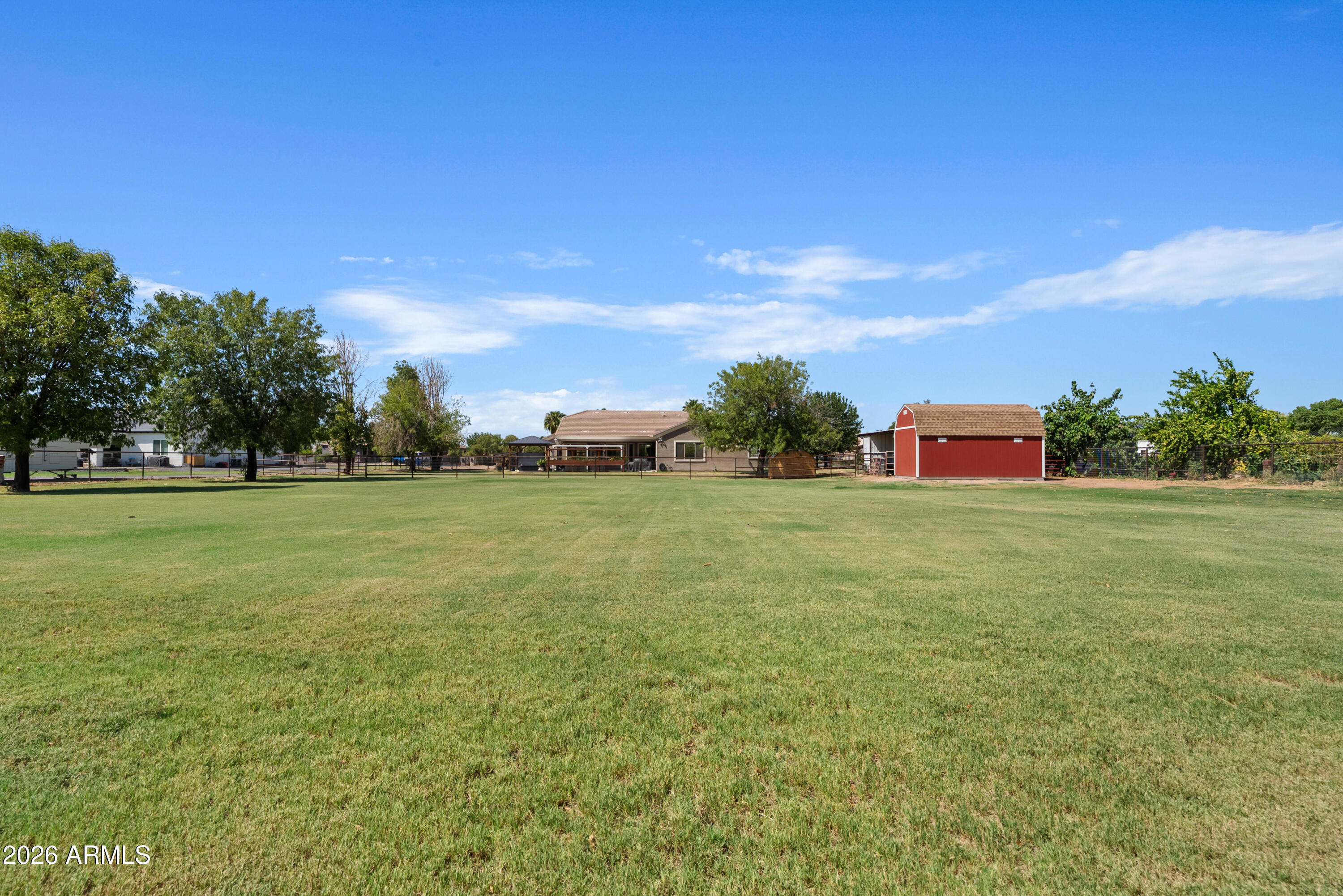 3785 E VIA DEL RANCHO Road
