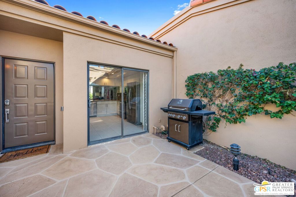 38474 Gazania Circle