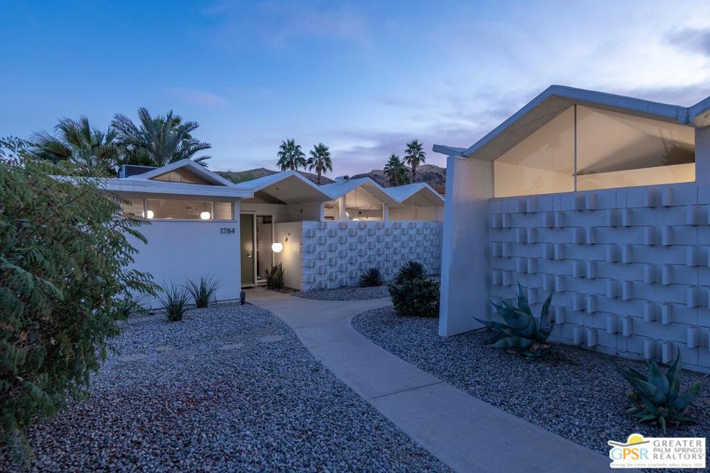 1784 S Araby Drive 19