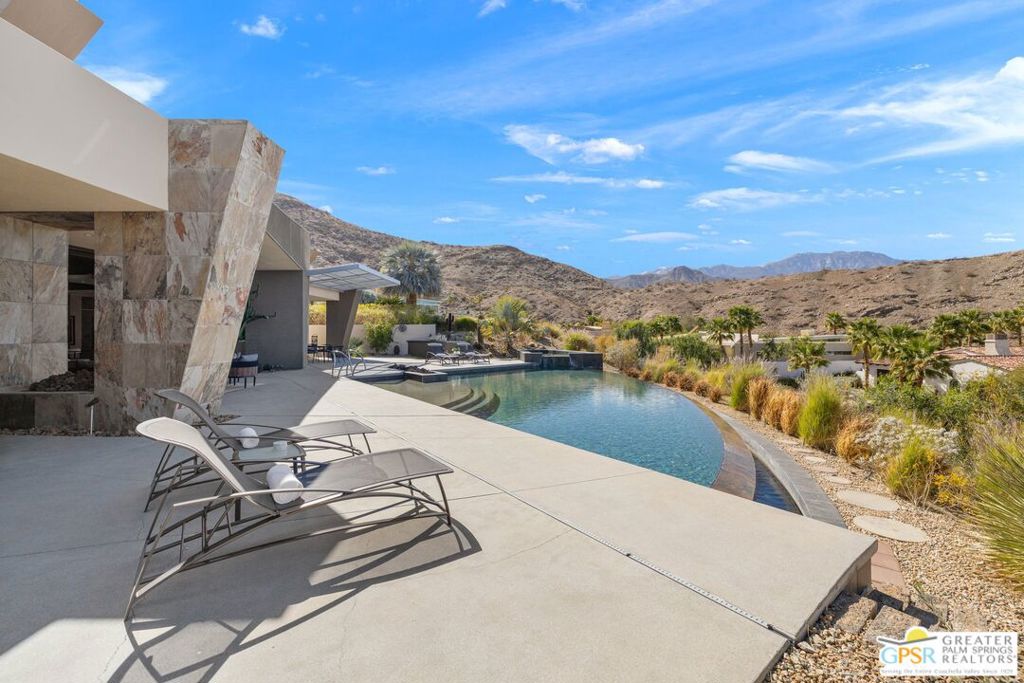 25 Sierra Vista Drive