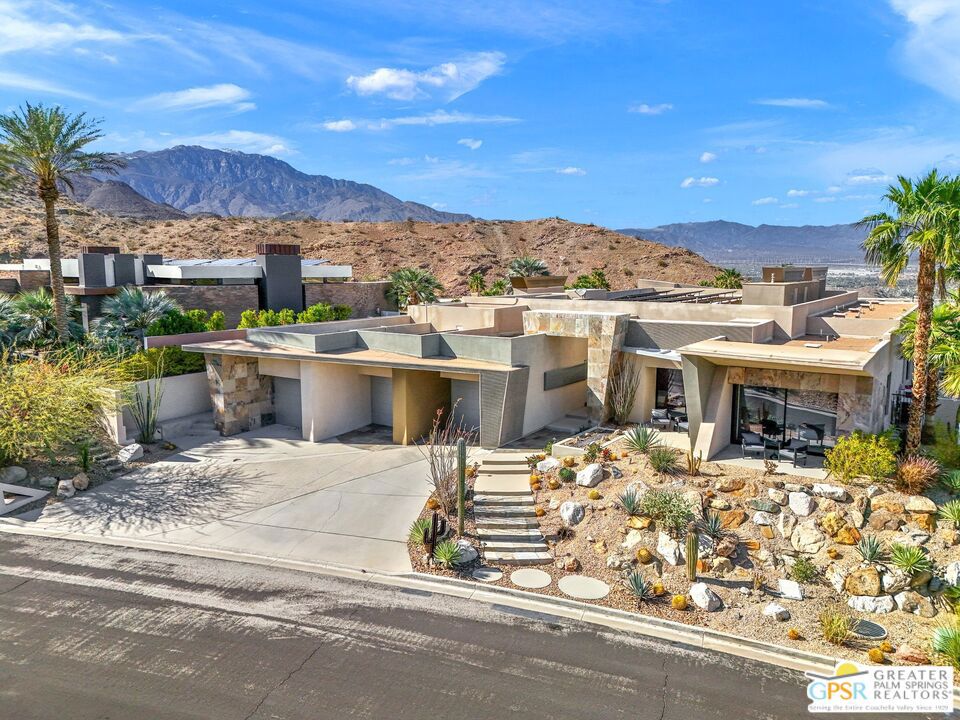 25 Sierra Vista Drive