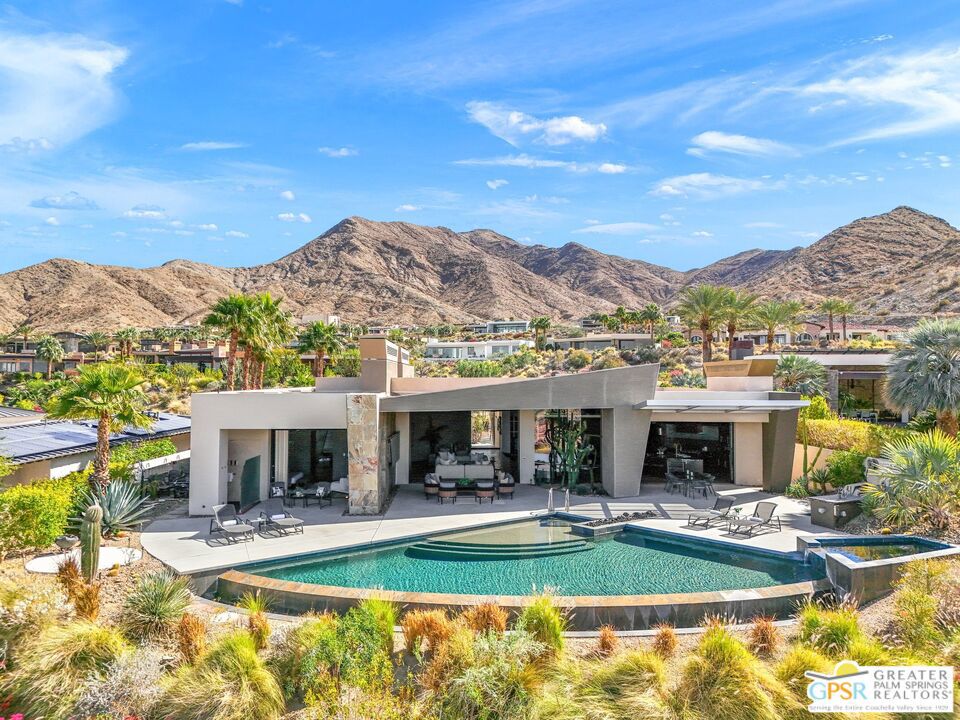 25 Sierra Vista Drive