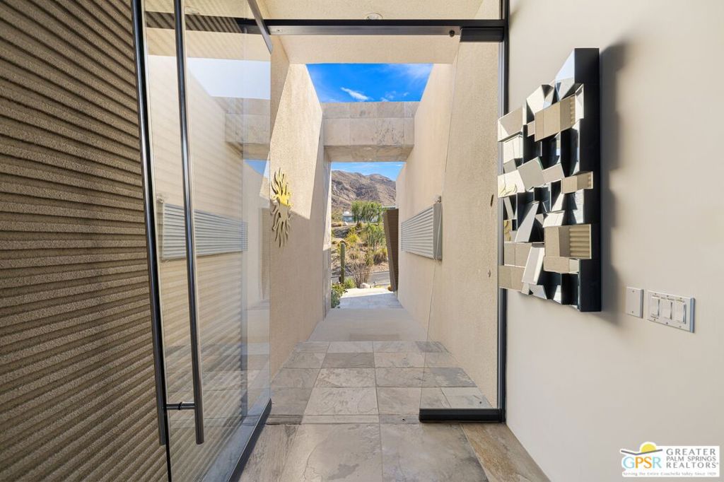 25 Sierra Vista Drive