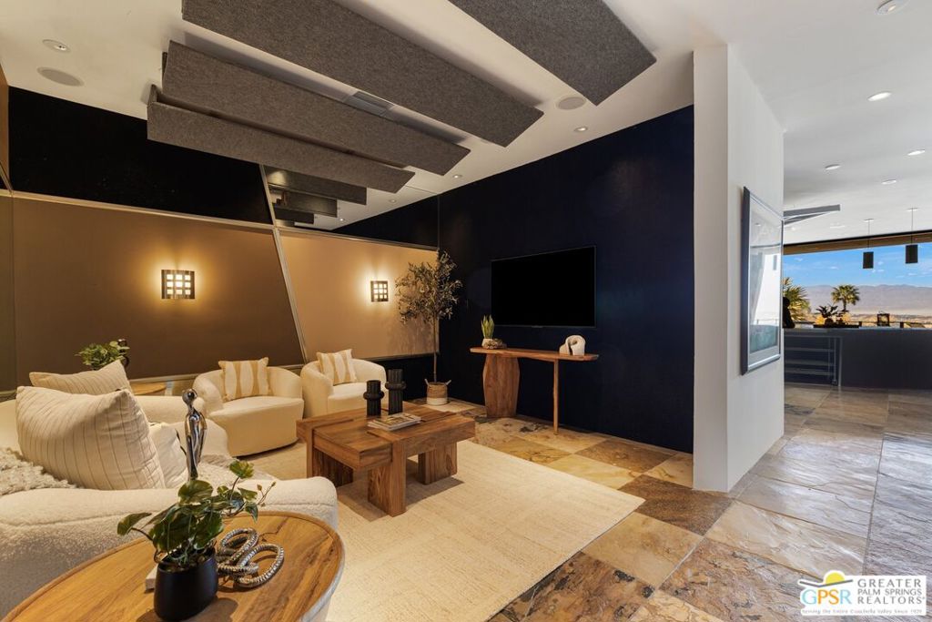 25 Sierra Vista Drive