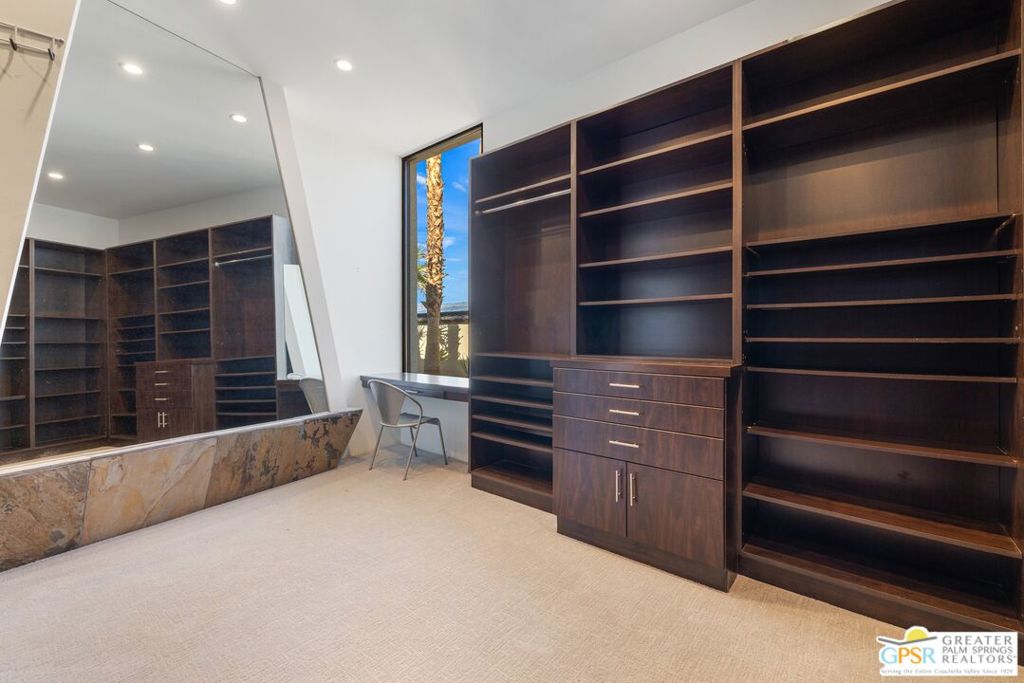 25 Sierra Vista Drive