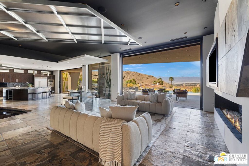 25 Sierra Vista Drive