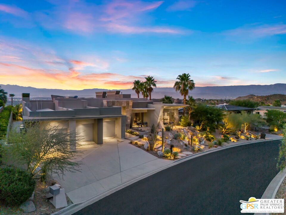 25 Sierra Vista Drive