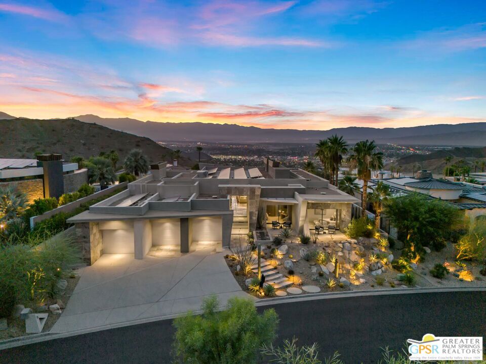 25 Sierra Vista Drive