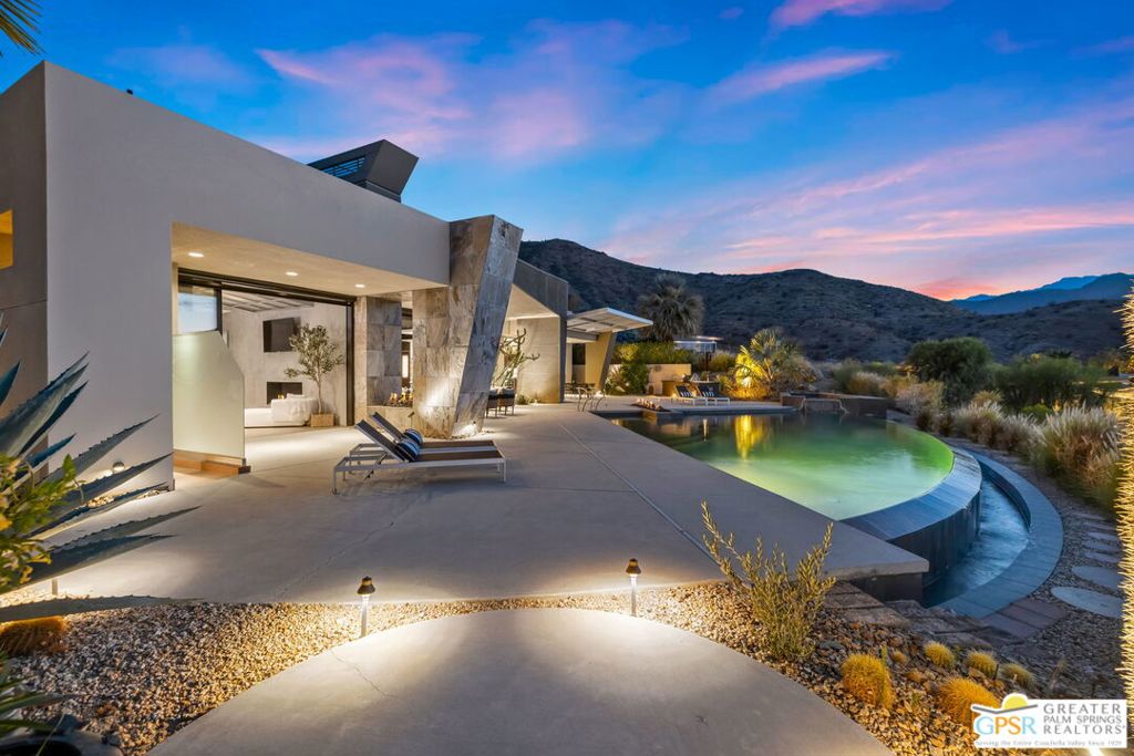 25 Sierra Vista Drive