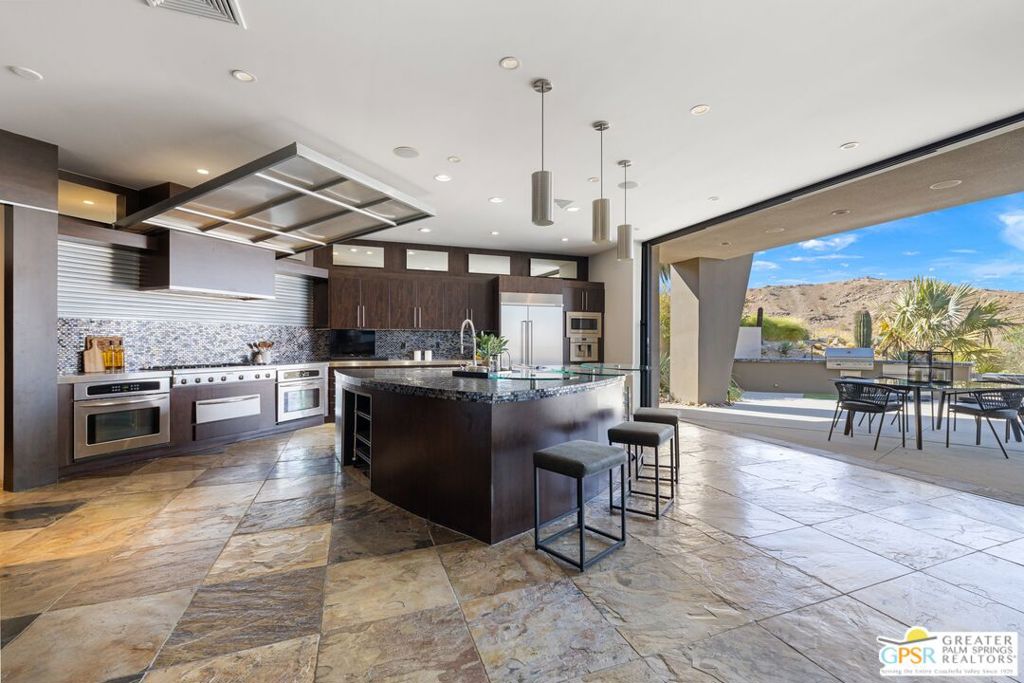 25 Sierra Vista Drive