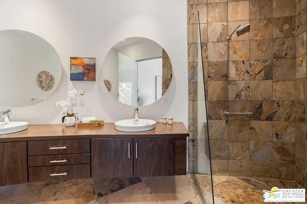 25 Sierra Vista Drive