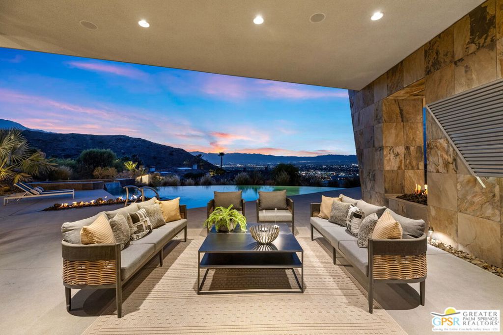 25 Sierra Vista Drive