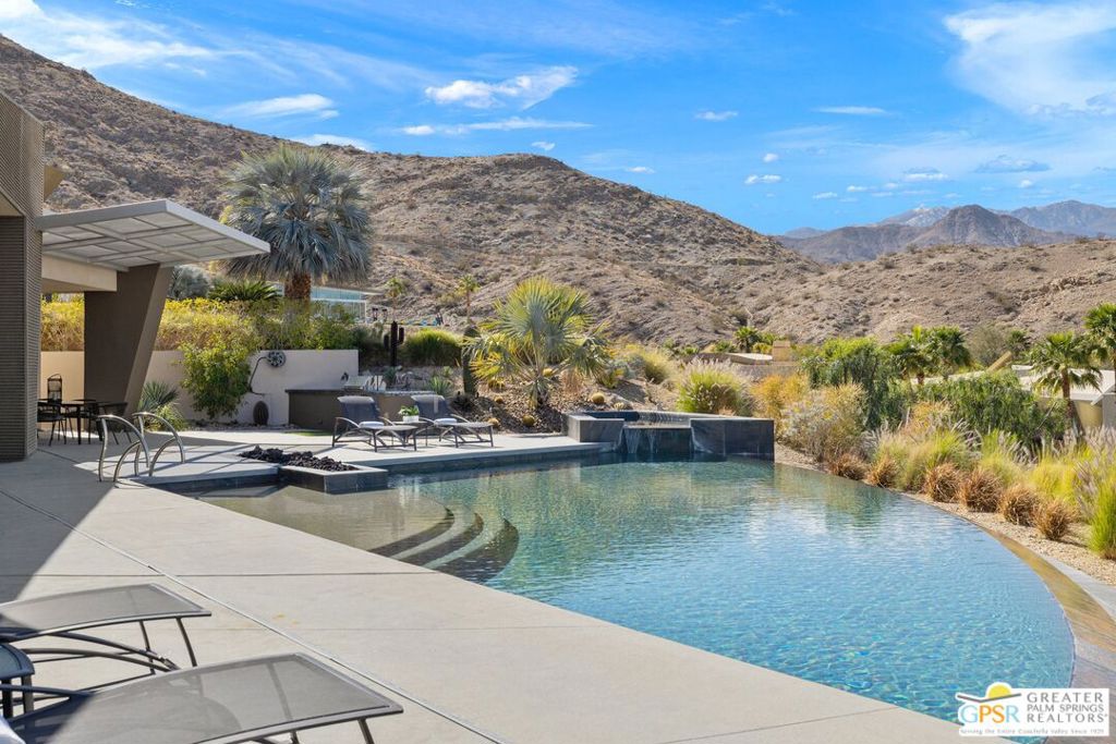 25 Sierra Vista Drive