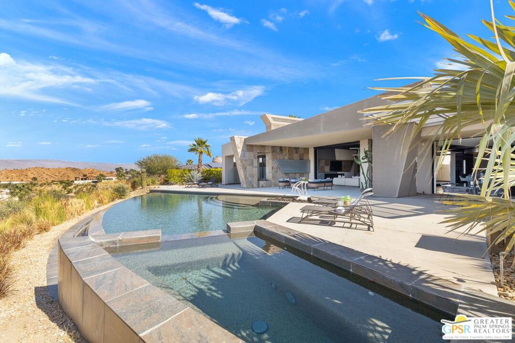 25 Sierra Vista Drive