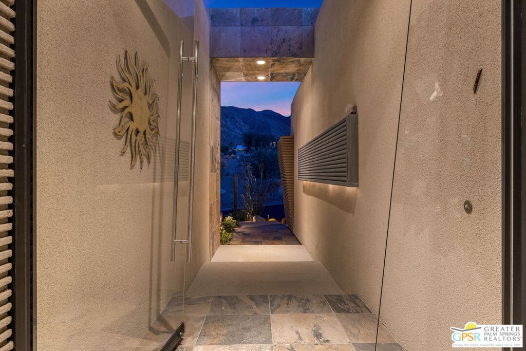 25 Sierra Vista Drive