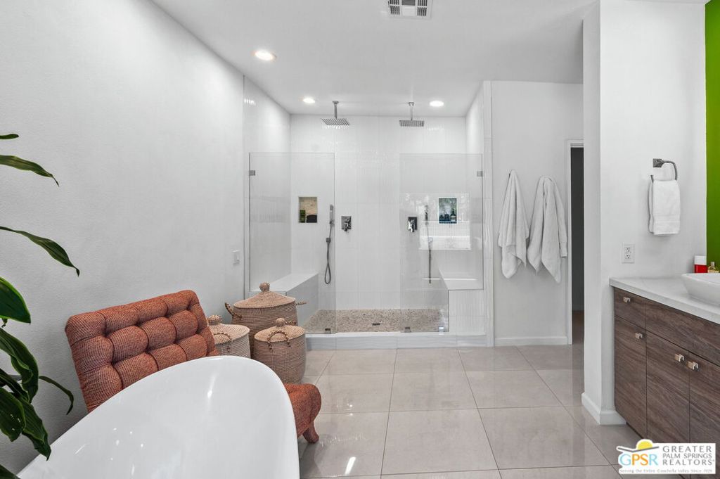 71183 Country Club Drive