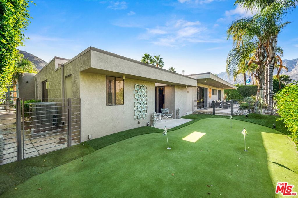 1650 E Murray Canyon Drive