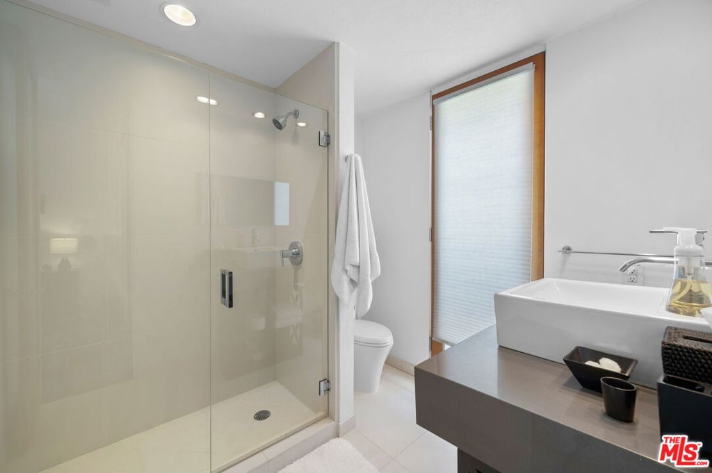 1650 E Murray Canyon Drive