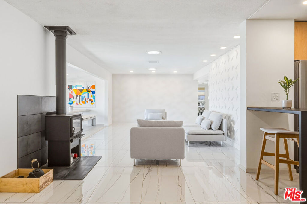 61194 Prescott Trail