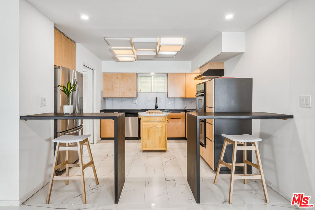 61194 Prescott Trail