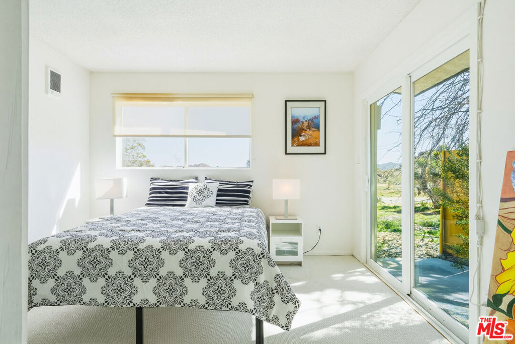 61194 Prescott Trail