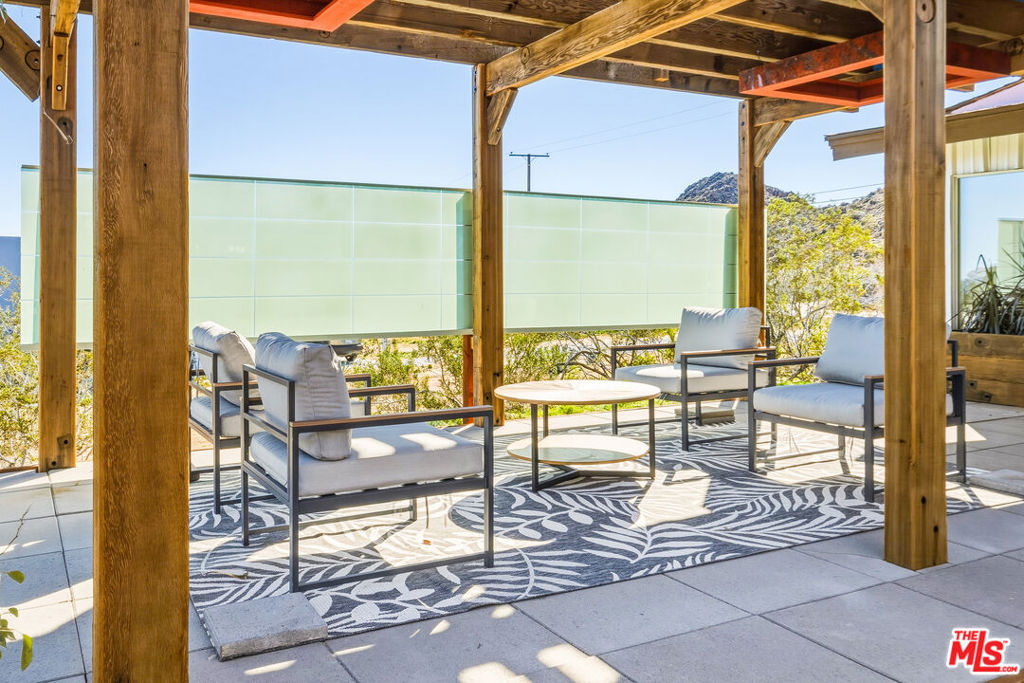 61194 Prescott Trail