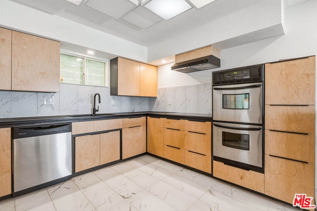 61194 Prescott Trail