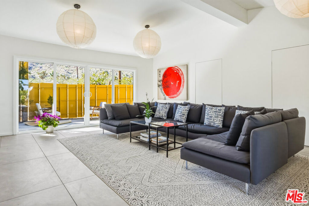 61194 Prescott Trail