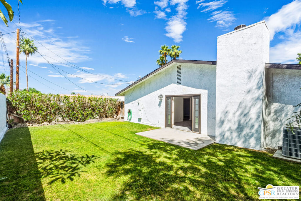 52925 Avenida Vallejo