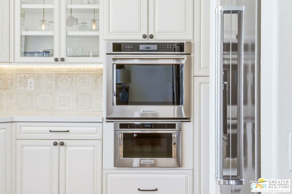 50325 Grand Traverse Avenue