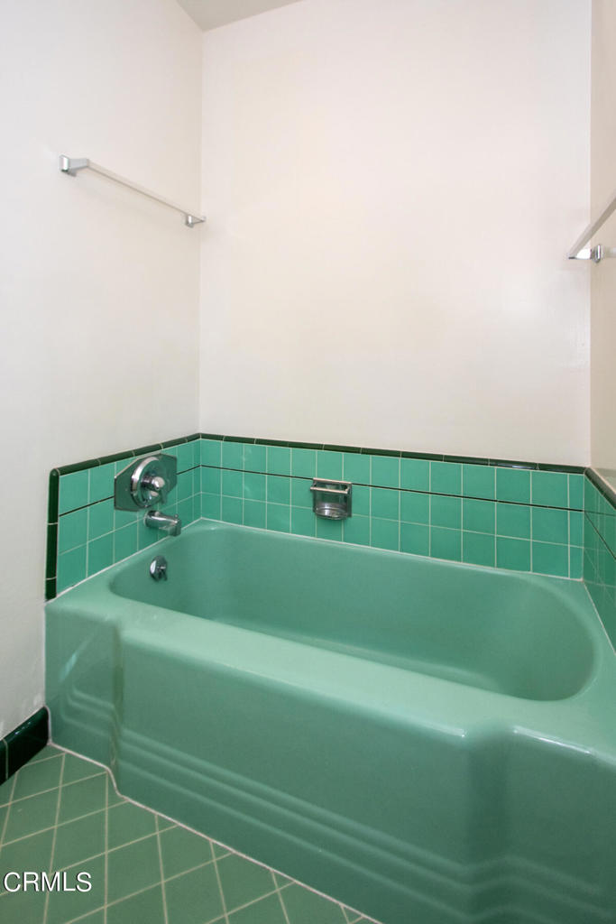 1000 San Pasqual Street 20