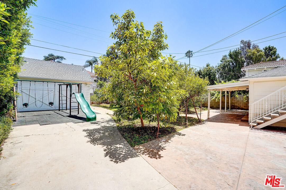 1716 Buckingham Rd