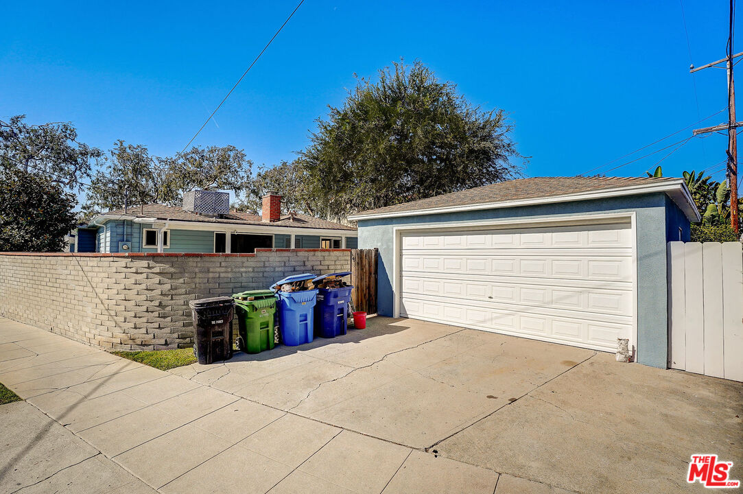 4294 Vinton Ave