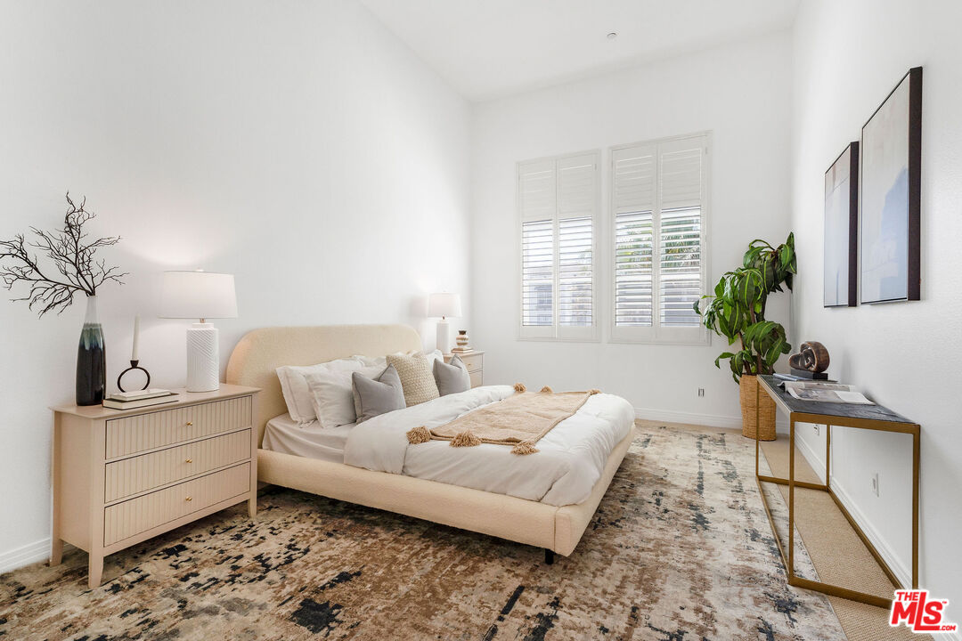 7100 Playa Vista Dr Unit: 402