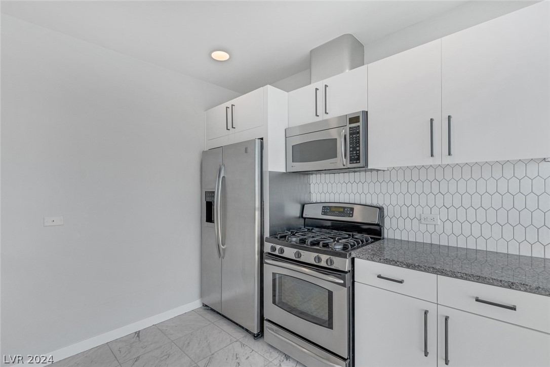 4525 Dean Martin Drive 1010