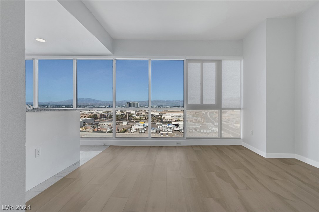 4525 Dean Martin Drive 1010