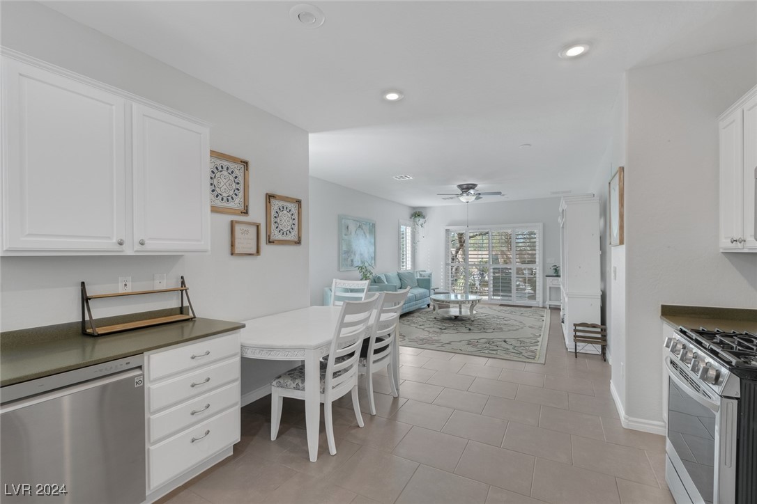 2554 Evening Twilight Avenue