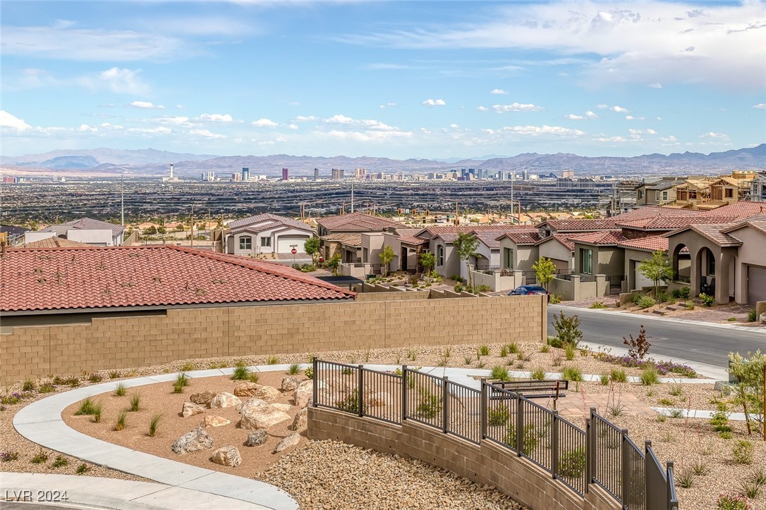 2230 Pigeon Hawk Street